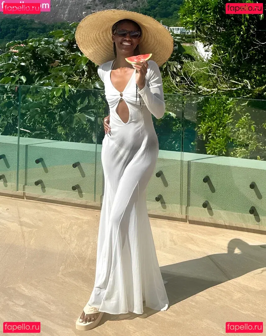 Tina Calamba Onlyfans Photo Gallery 