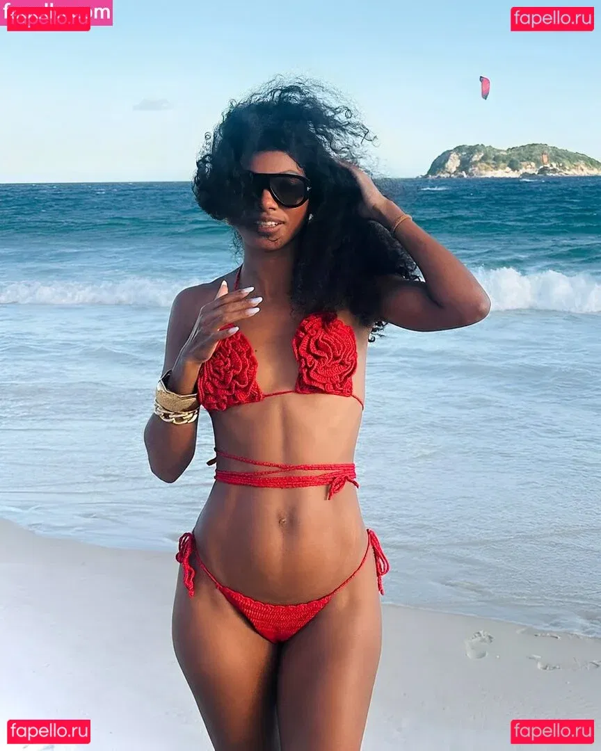 Tina Calamba Onlyfans Photo Gallery 