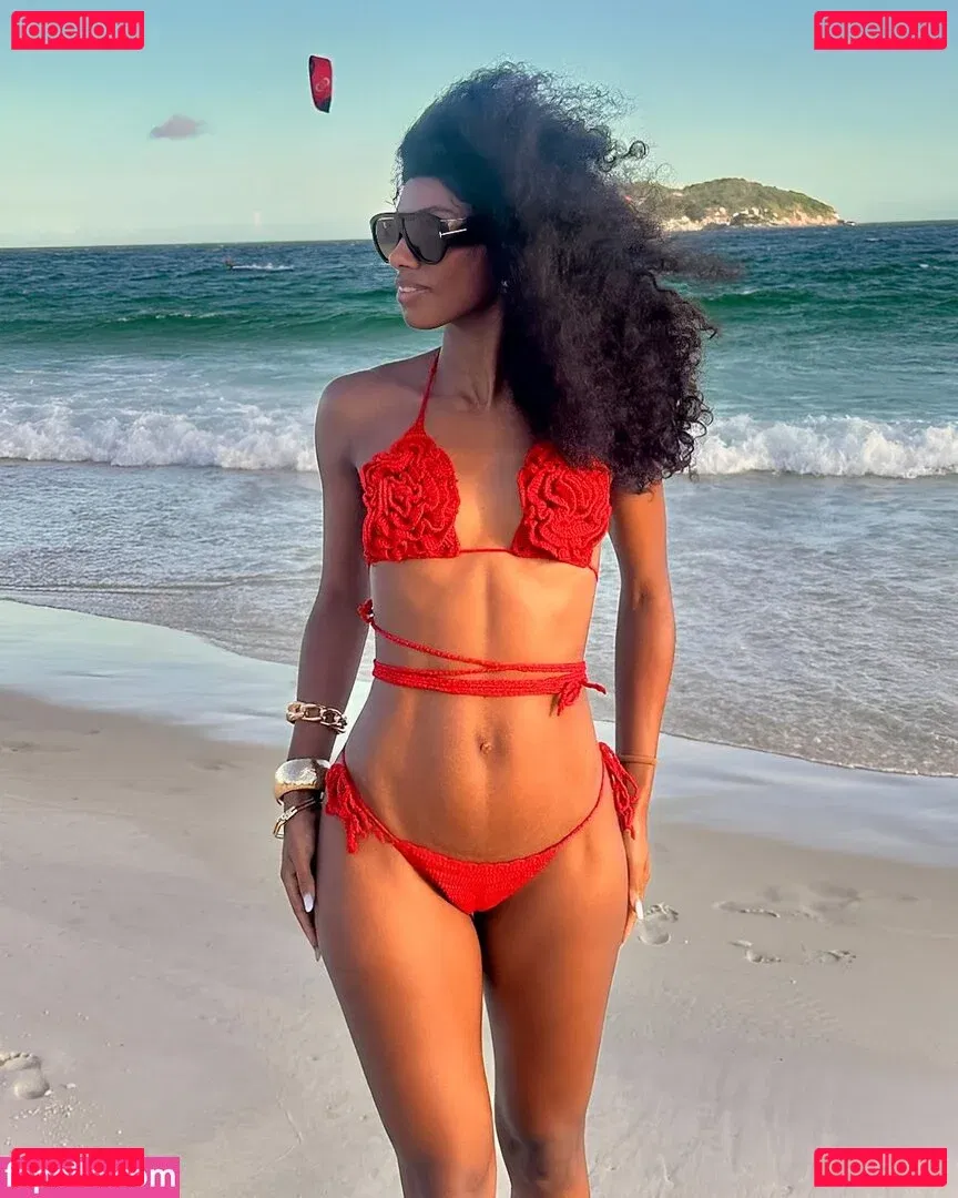 Tina Calamba Onlyfans Photo Gallery 