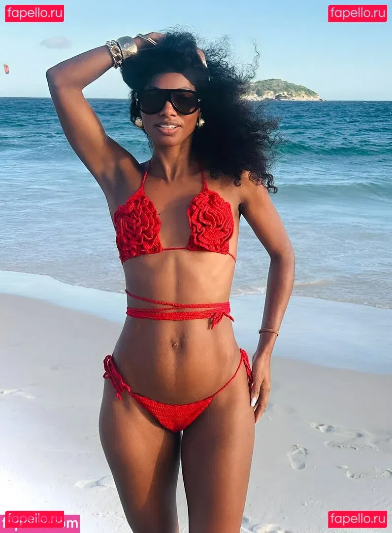 Tina Calamba Onlyfans Photo Gallery 