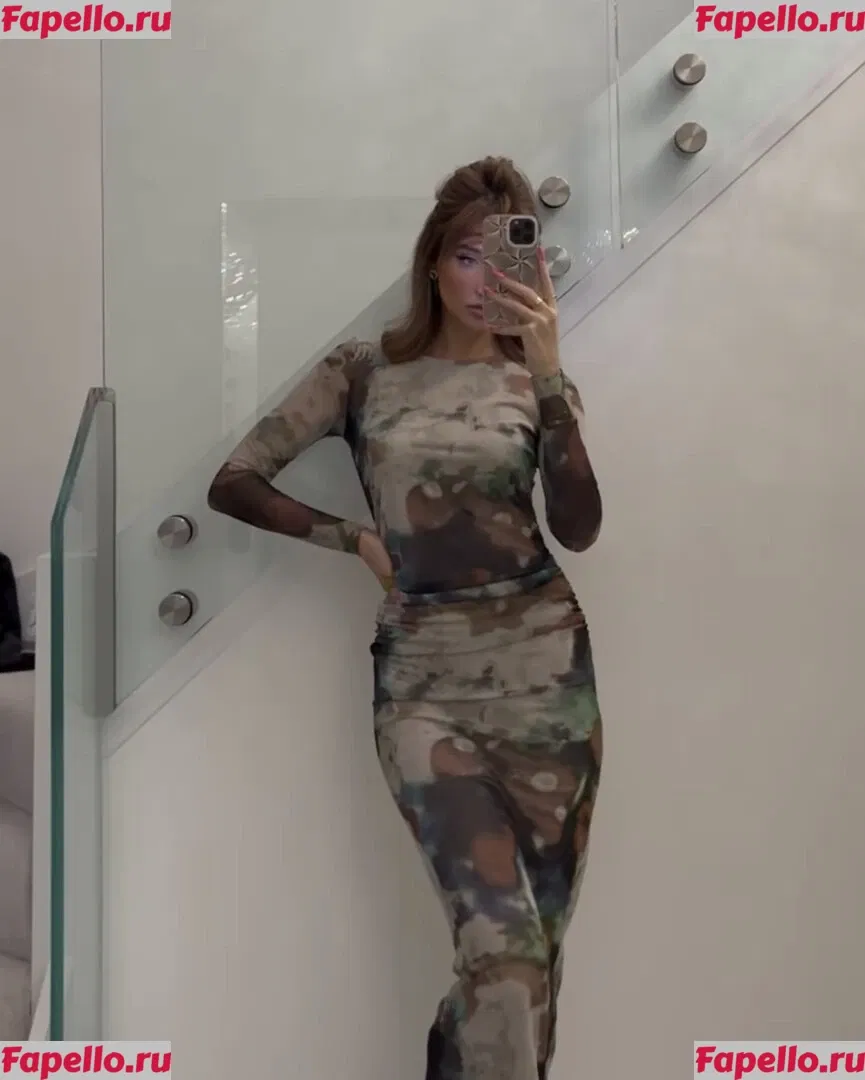 Megan McKenna Onlyfans Photo Gallery 