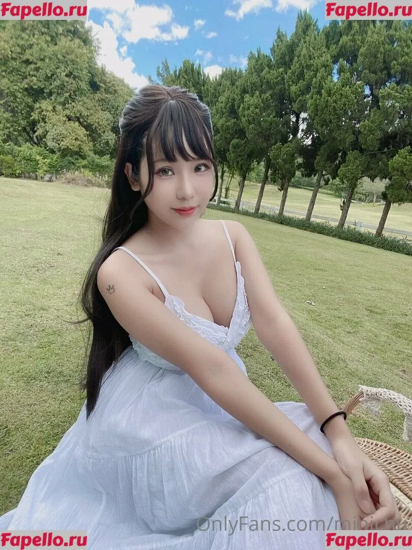 Minichu Thai Onlyfans Photo Gallery 