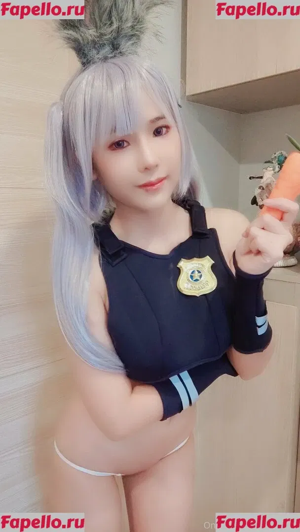 Minichu Thai Onlyfans Photo Gallery 
