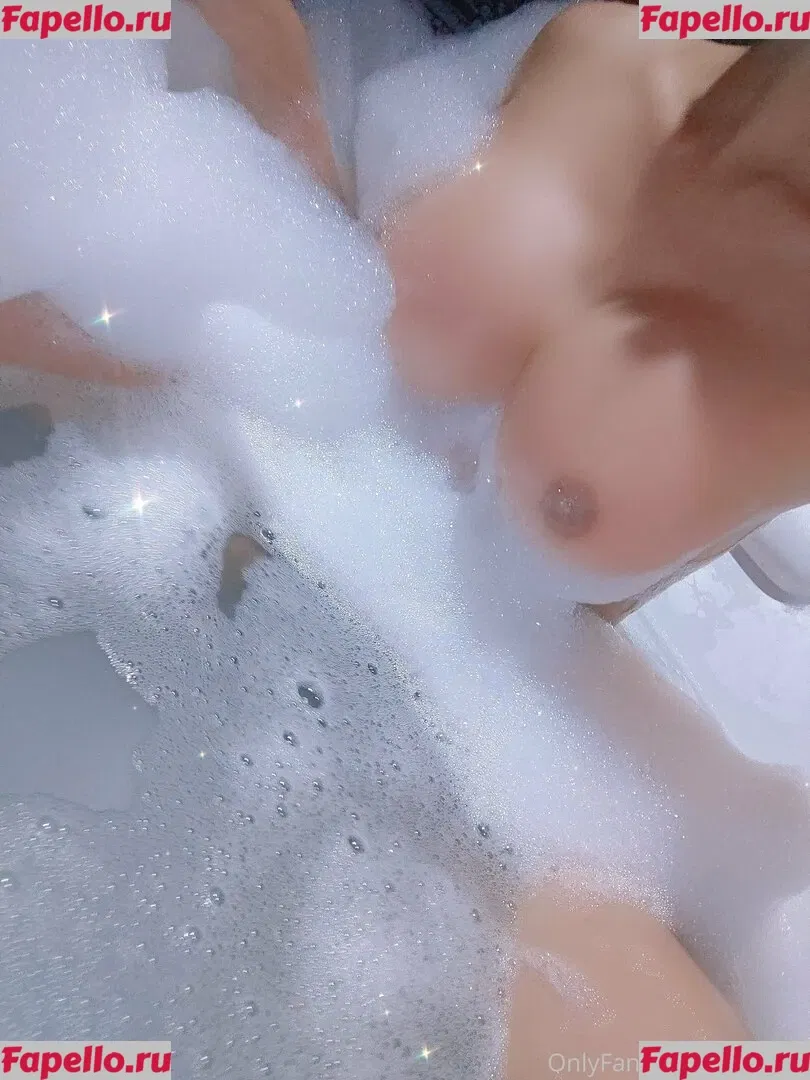 Minichu Thai Onlyfans Photo Gallery 
