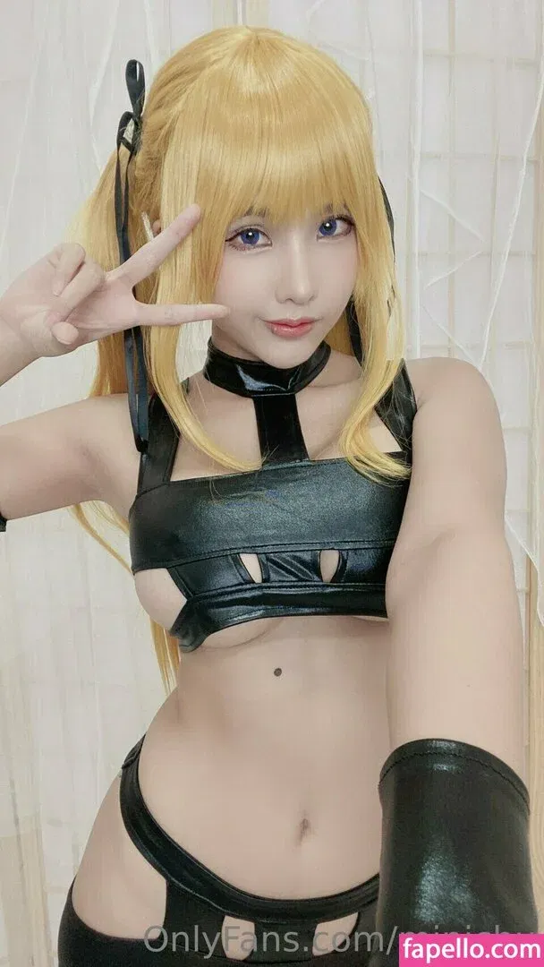 Minichu Thai Onlyfans Photo Gallery 