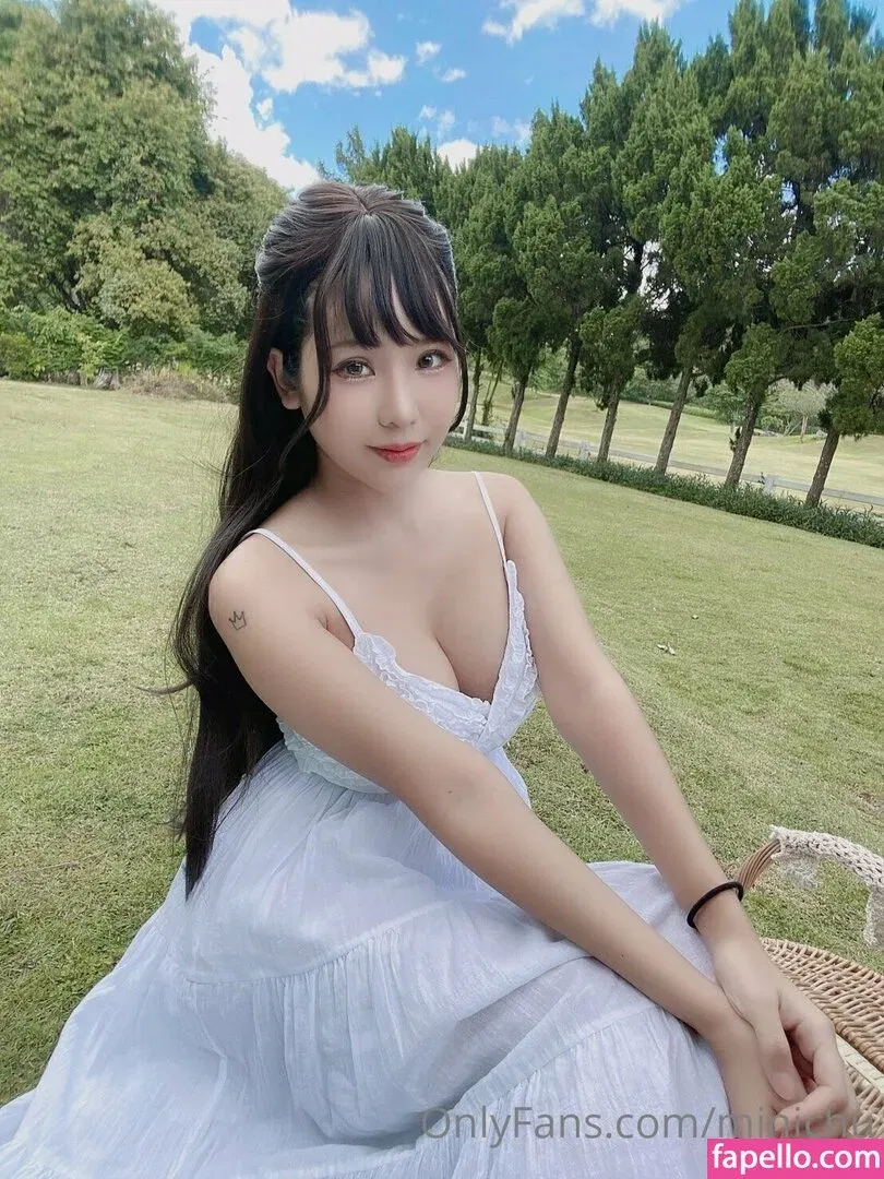 Minichu Thai Onlyfans Photo Gallery 