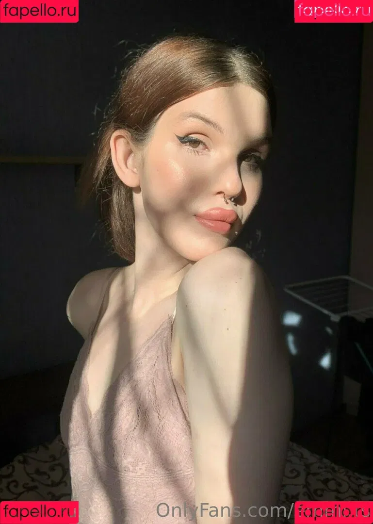 emmii_ts Onlyfans Photo Gallery 