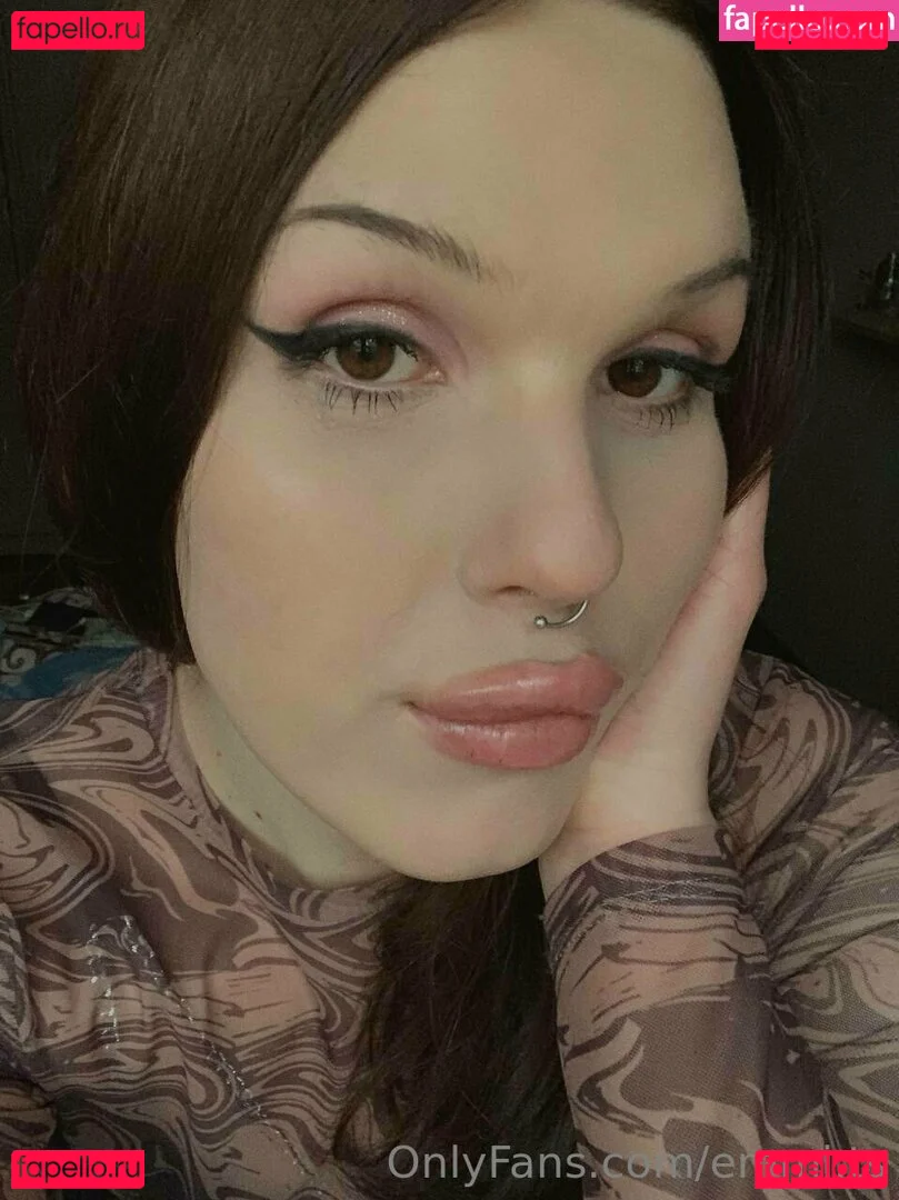 emmii_ts Onlyfans Photo Gallery 