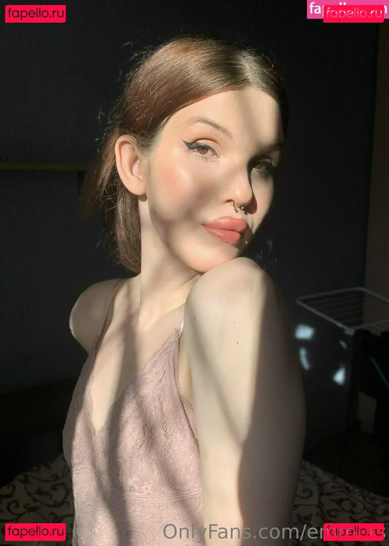 emmii_ts Onlyfans Photo Gallery 