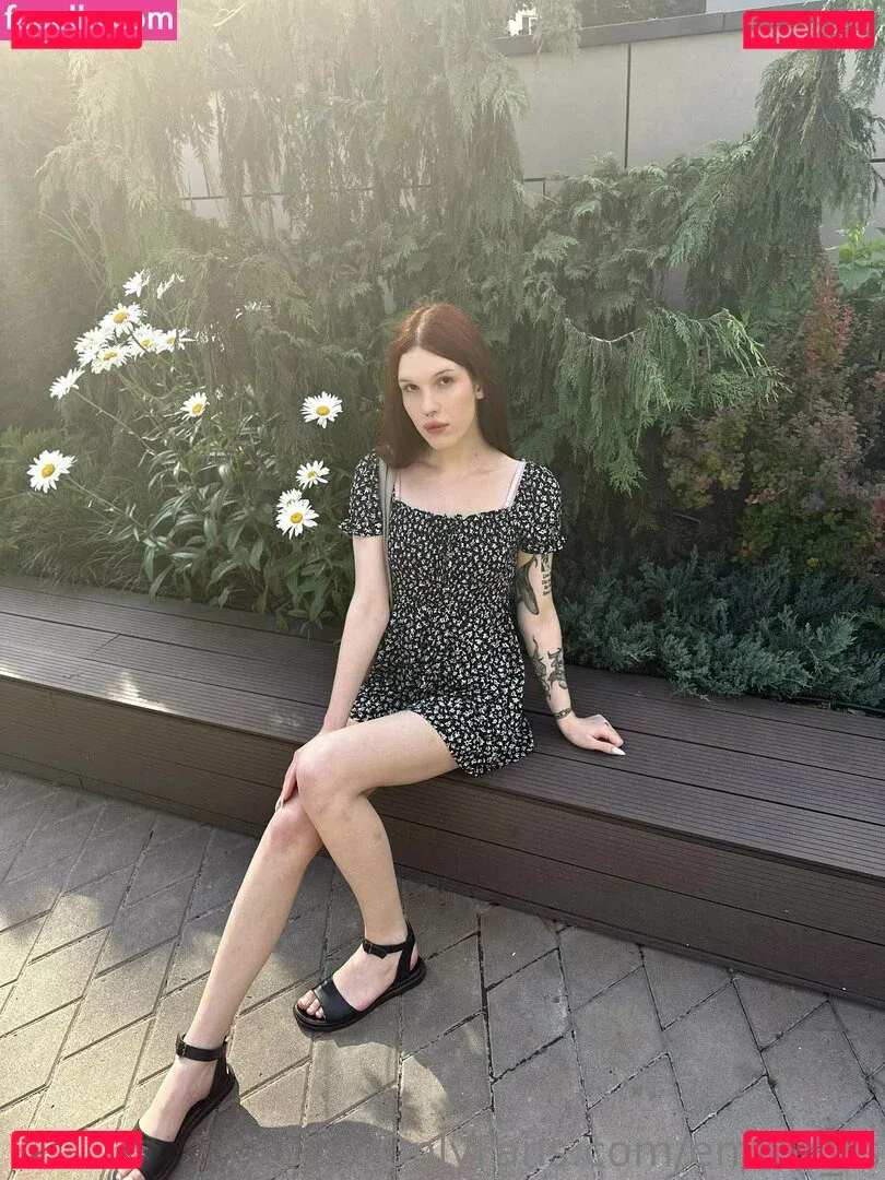 emmii_ts Onlyfans Photo Gallery 