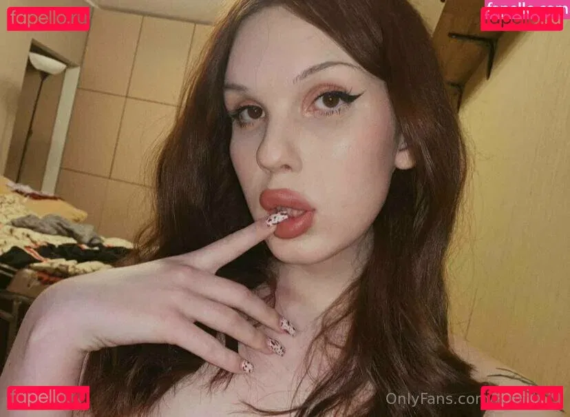 emmii_ts Onlyfans Photo Gallery 