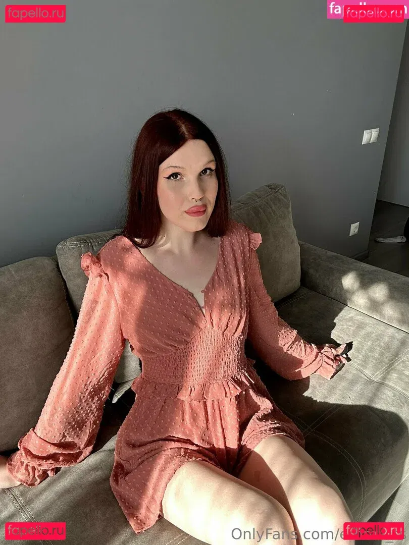 emmii_ts Onlyfans Photo Gallery 