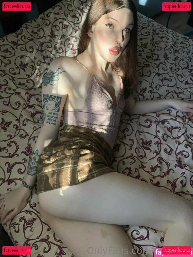 emmii_ts Onlyfans Photo Gallery 