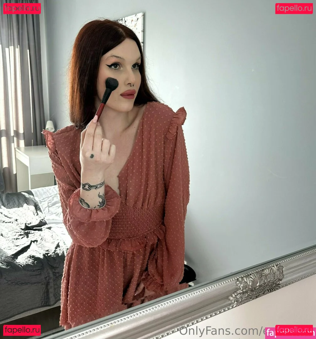 emmii_ts Onlyfans Photo Gallery 