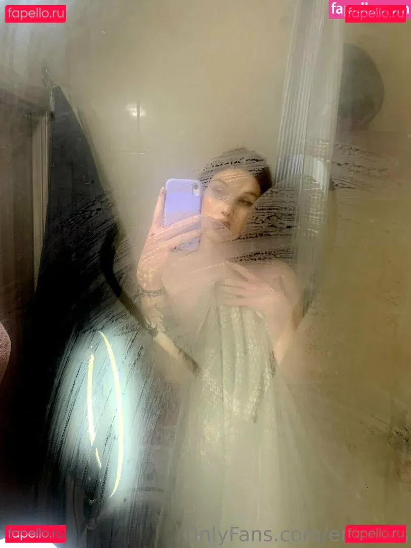 emmii_ts Onlyfans Photo Gallery 