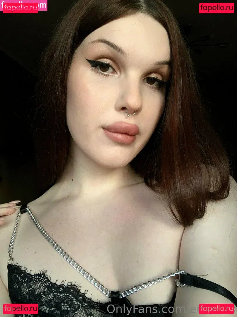 emmii_ts Onlyfans Photo Gallery 