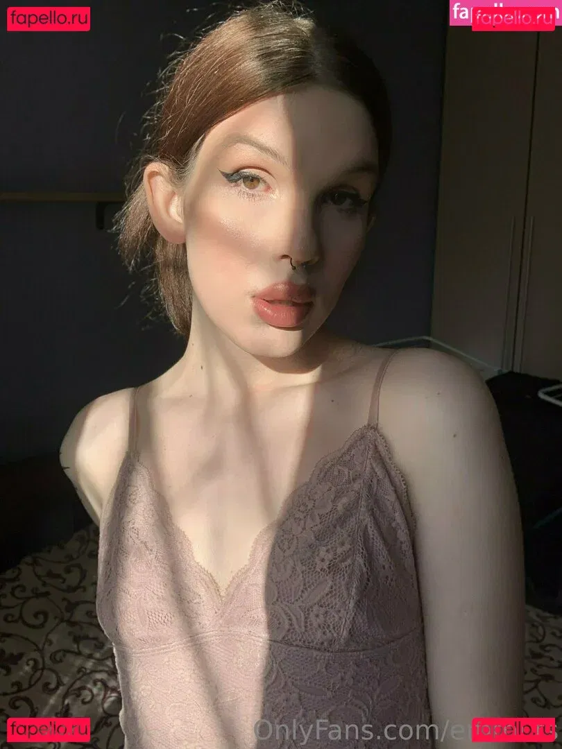 emmii_ts Onlyfans Photo Gallery 