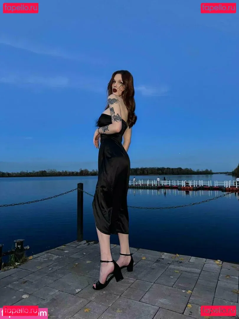 emmii_ts Onlyfans Photo Gallery 