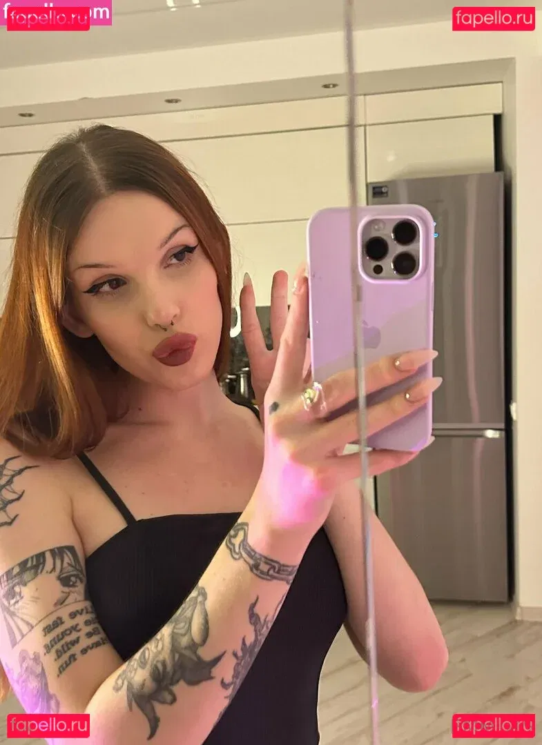 emmii_ts Onlyfans Photo Gallery 