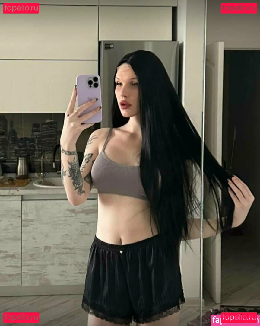 emmii_ts Onlyfans Photo Gallery 