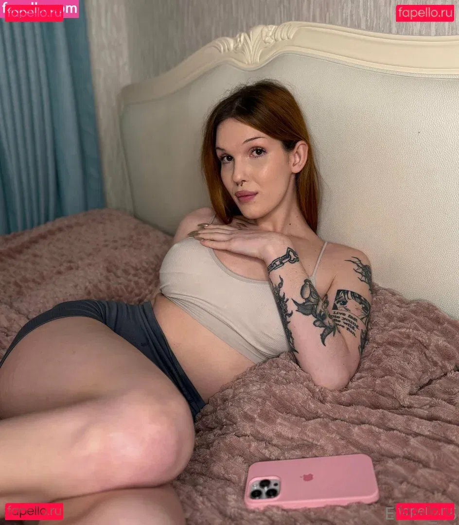 emmii_ts Onlyfans Photo Gallery 