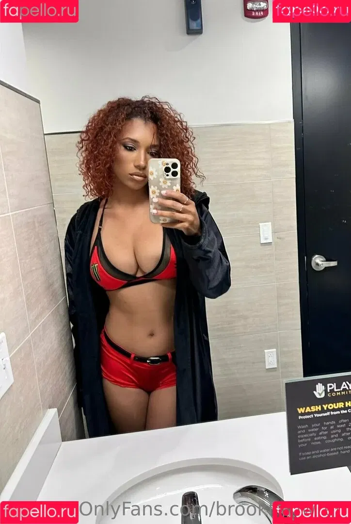 brookliynwren Onlyfans Photo Gallery 