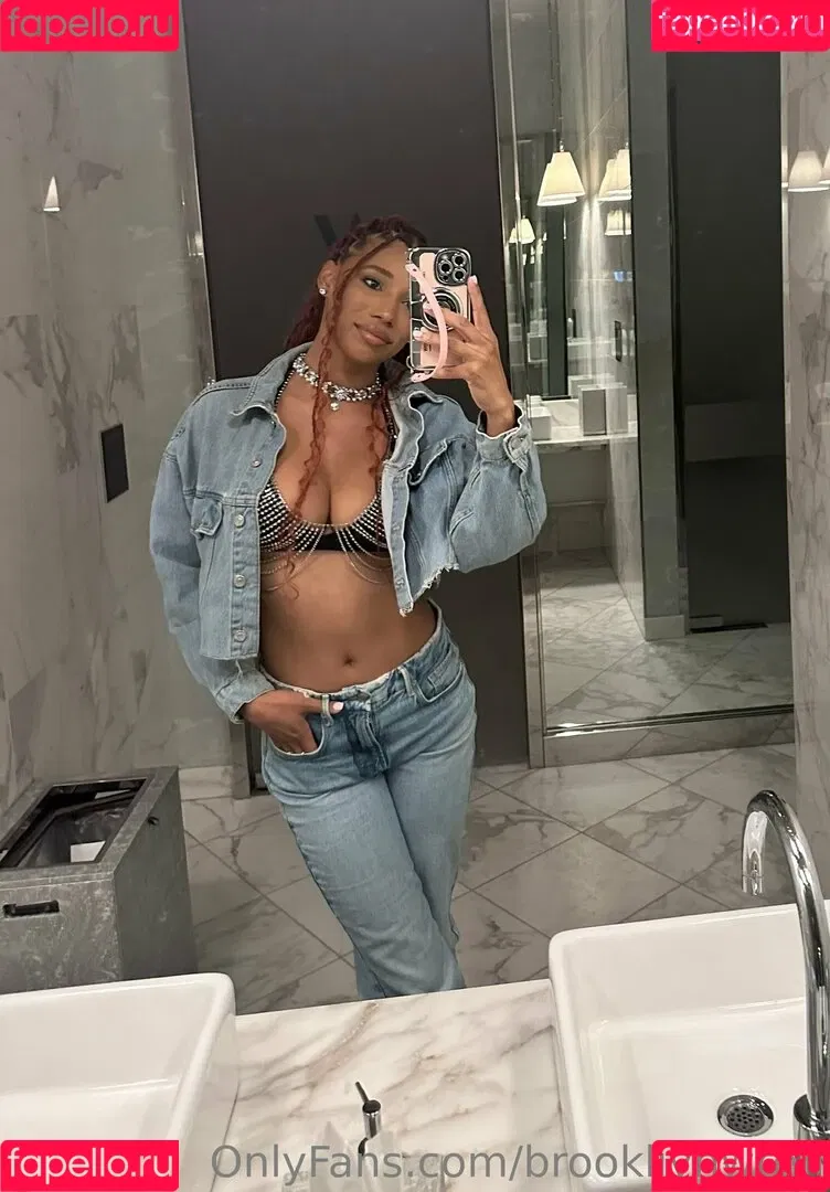 brookliynwren Onlyfans Photo Gallery 