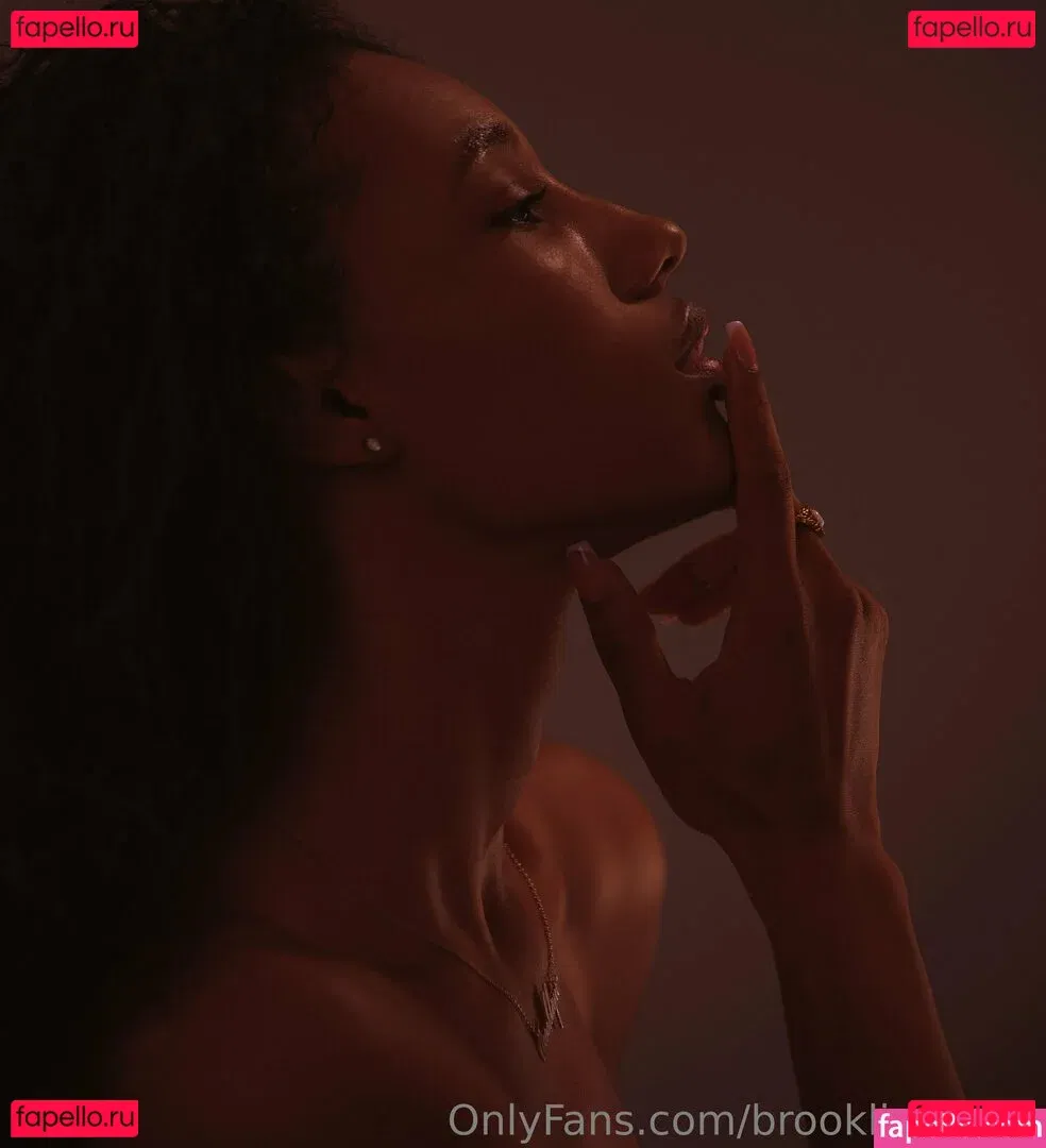 brookliynwren Onlyfans Photo Gallery 