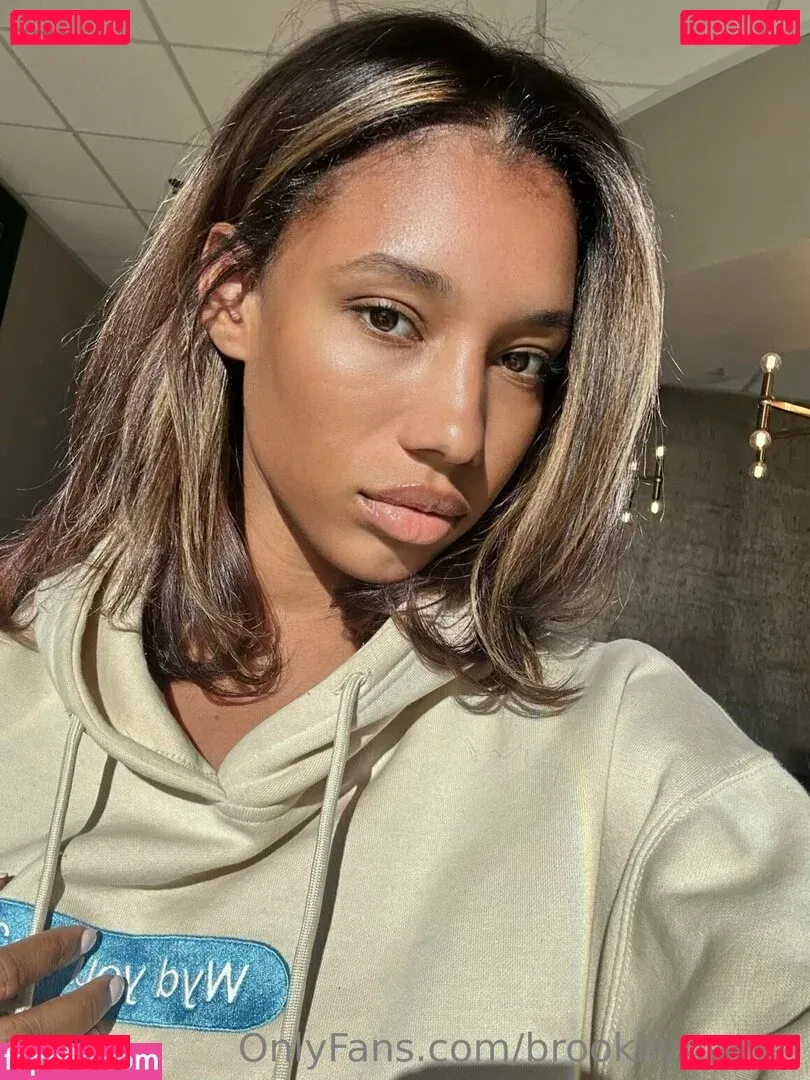 brookliynwren Onlyfans Photo Gallery 