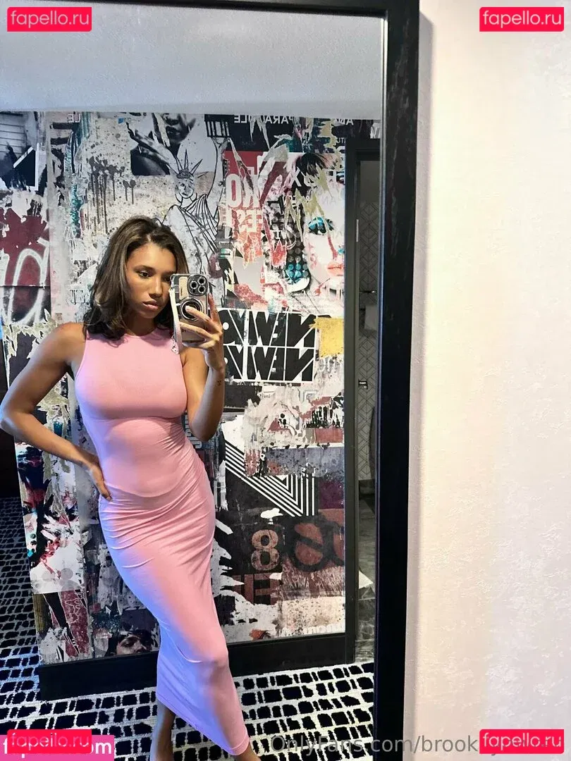 brookliynwren Onlyfans Photo Gallery 