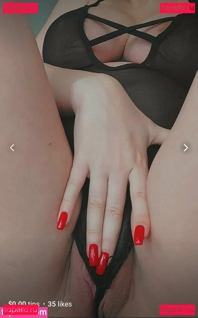 Iamronelaa Onlyfans Photo Gallery 