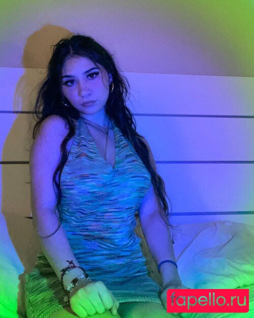 ChiquitaFairy Onlyfans Photo Gallery 