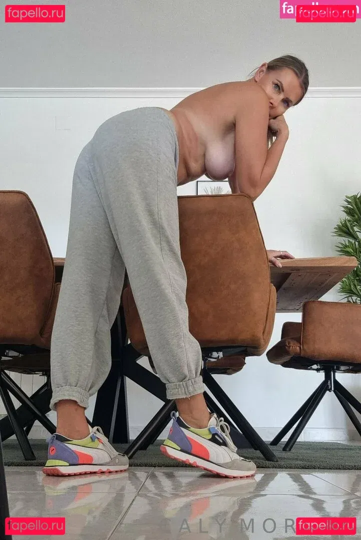 Calie.xo Onlyfans Photo Gallery 