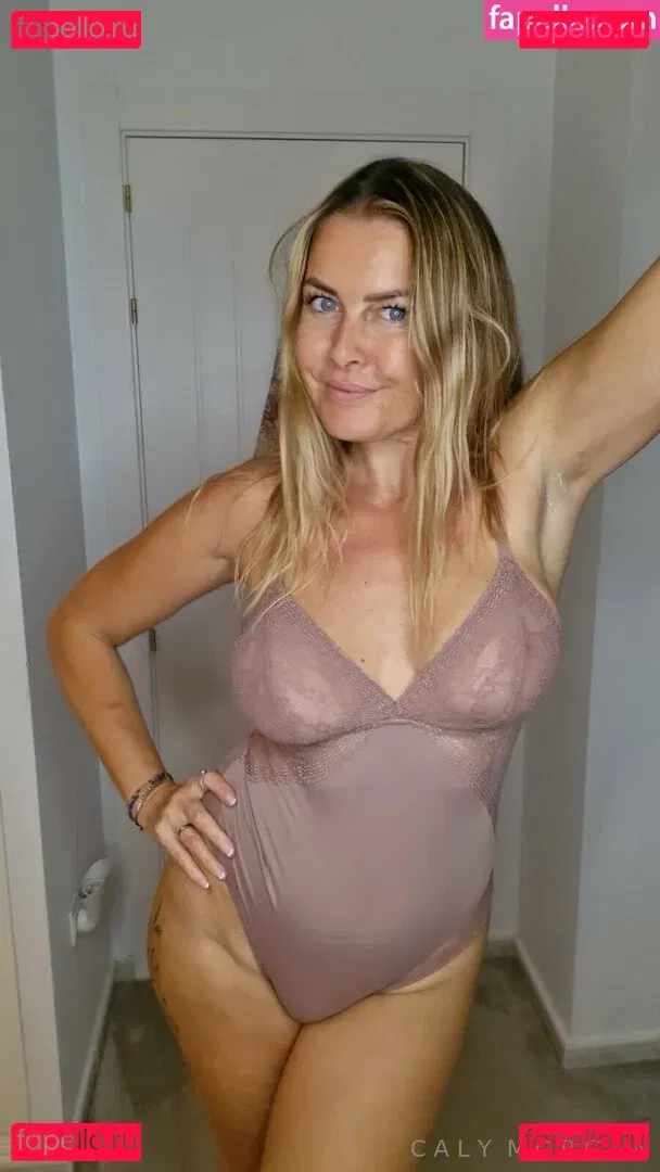 Calie.xo Onlyfans Photo Gallery 