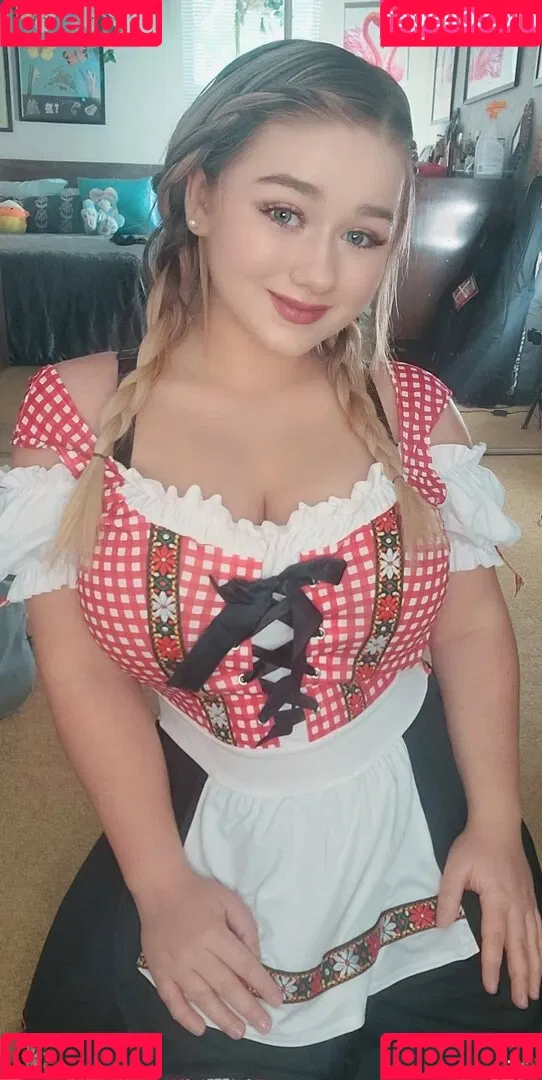 Lillie Mae Onlyfans Photo Gallery 