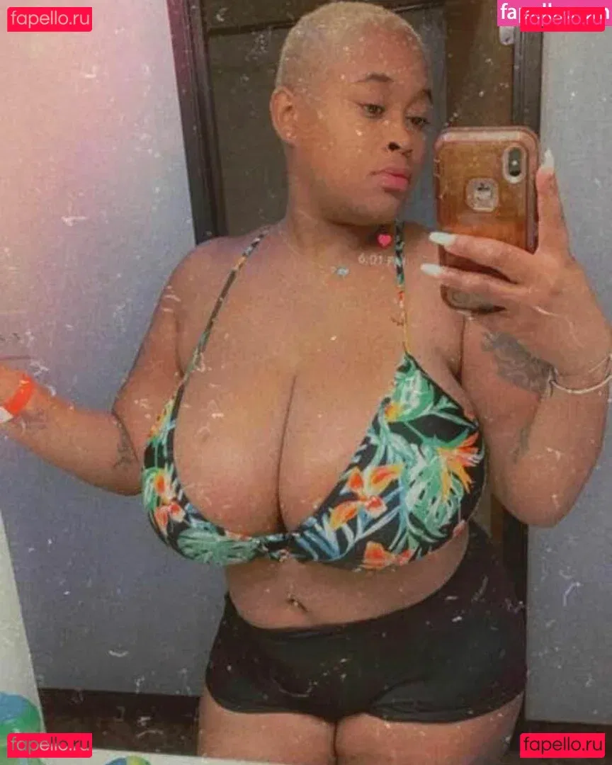 Shyslut0 Onlyfans Photo Gallery 