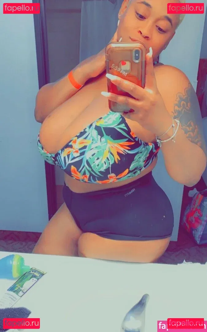 Shyslut0 Onlyfans Photo Gallery 