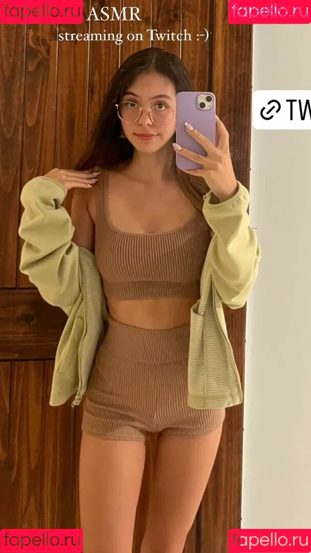 Tiptoe Tingles Onlyfans Photo Gallery 