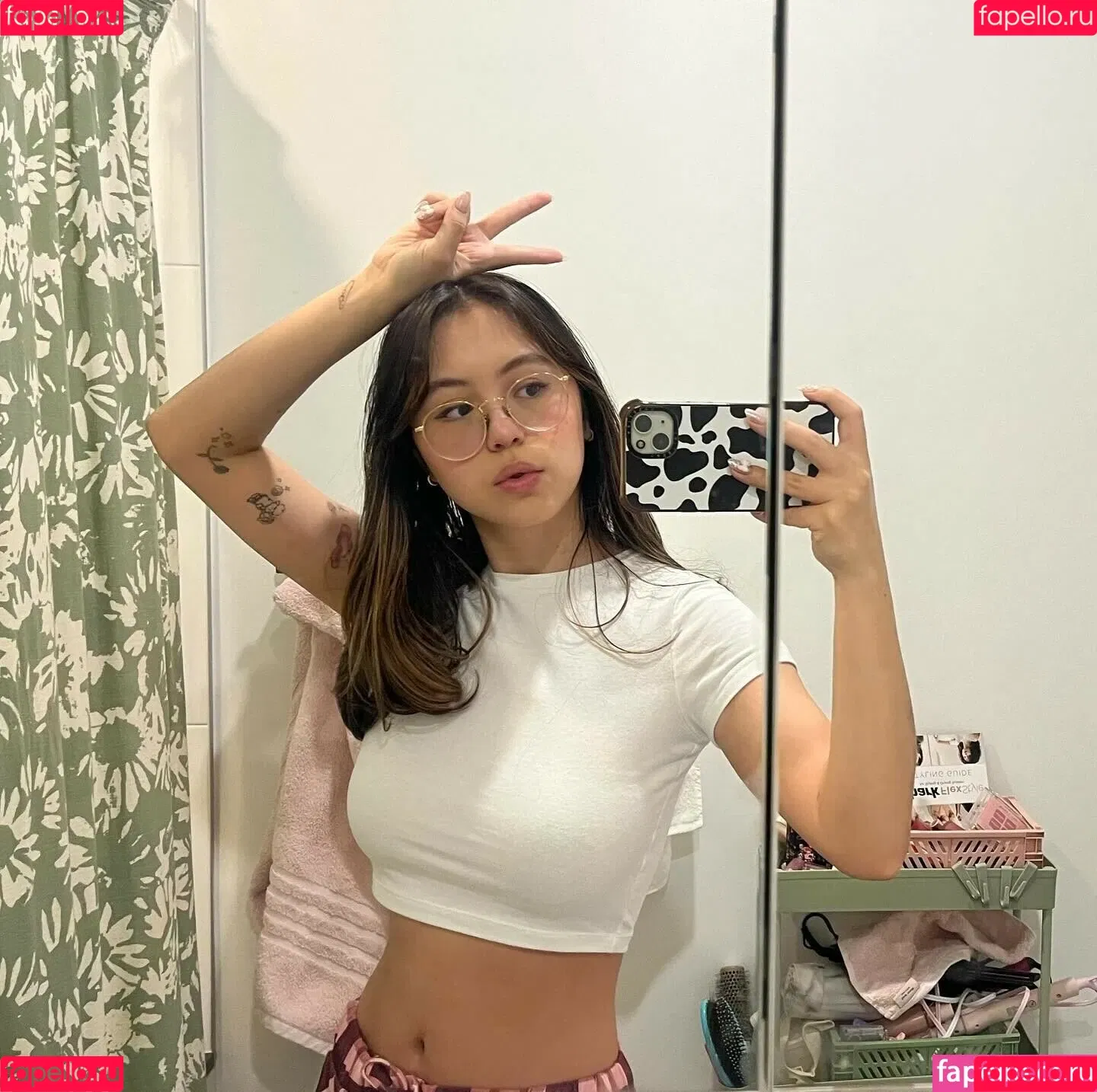Tiptoe Tingles Onlyfans Photo Gallery 