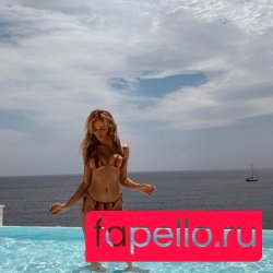 Maria Eugênia Suconic Nude Onlyfans Photo 35