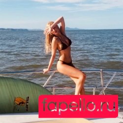 Maria Eugênia Suconic Nude Onlyfans Photo 21