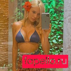 Maria Eugênia Suconic Nude Onlyfans Photo 15