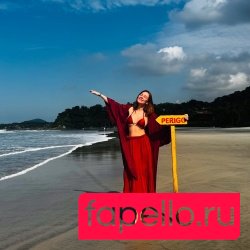 Maria Eugênia Suconic Nude Onlyfans Photo 10
