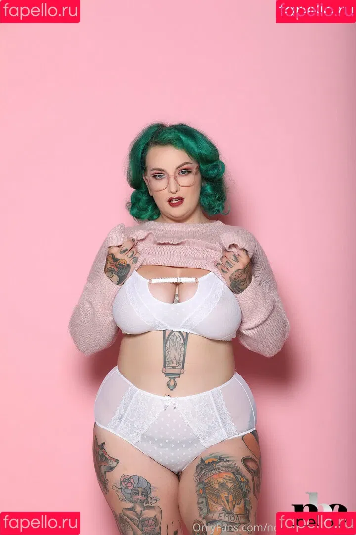 nothingbutcurves Onlyfans Photo Gallery 