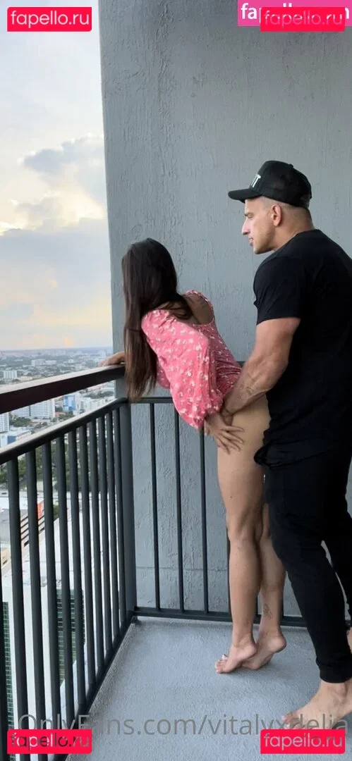 Delia Rose Onlyfans Photo Gallery 