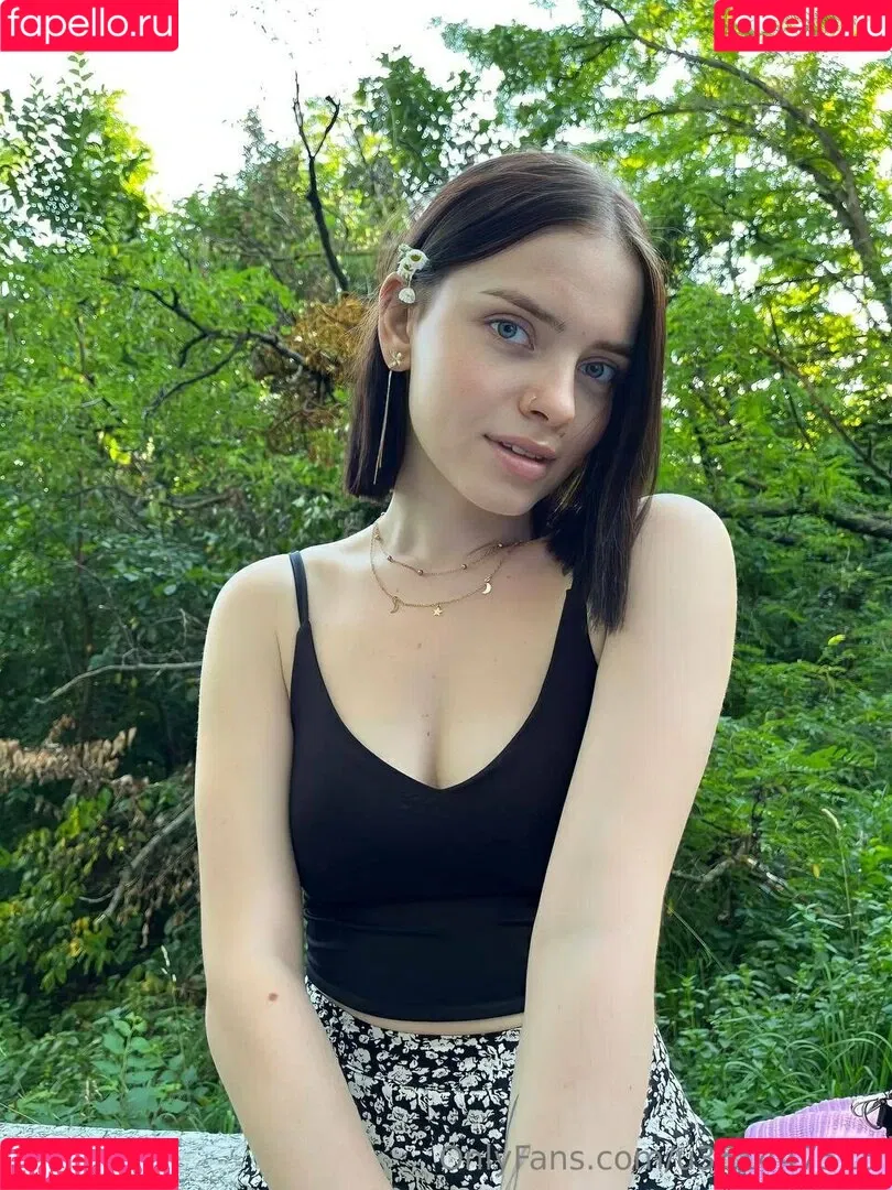 sofipure Onlyfans Photo Gallery 