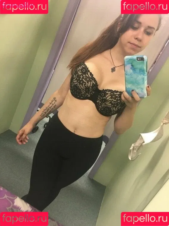 Emily Giangaspro Onlyfans Photo Gallery 