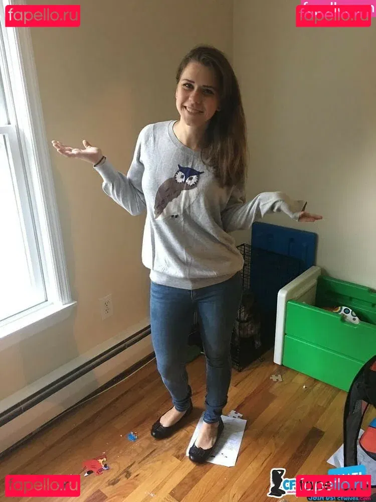 Emily Giangaspro Onlyfans Photo Gallery 