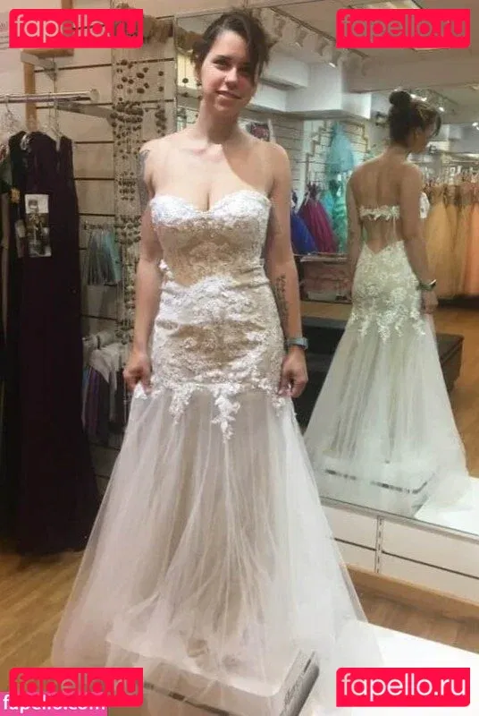 Emily Giangaspro Onlyfans Photo Gallery 