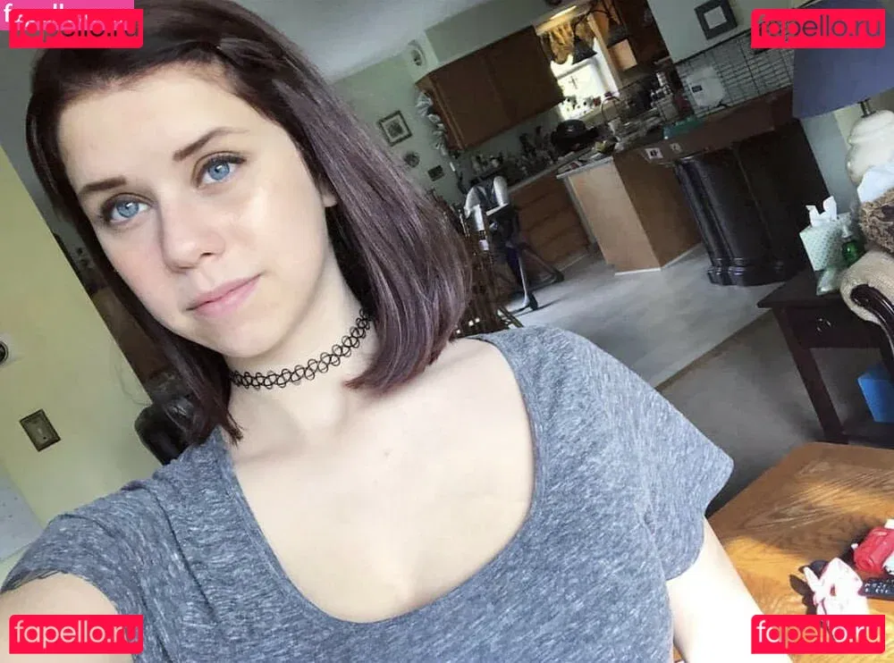 Emily Giangaspro Onlyfans Photo Gallery 